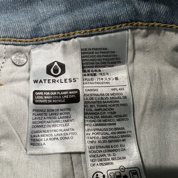 NEW Levis 725 High Rise Bootcut Jeans Stretch 31X32 Women Blue Jeans Denim - Picture 4 of 11